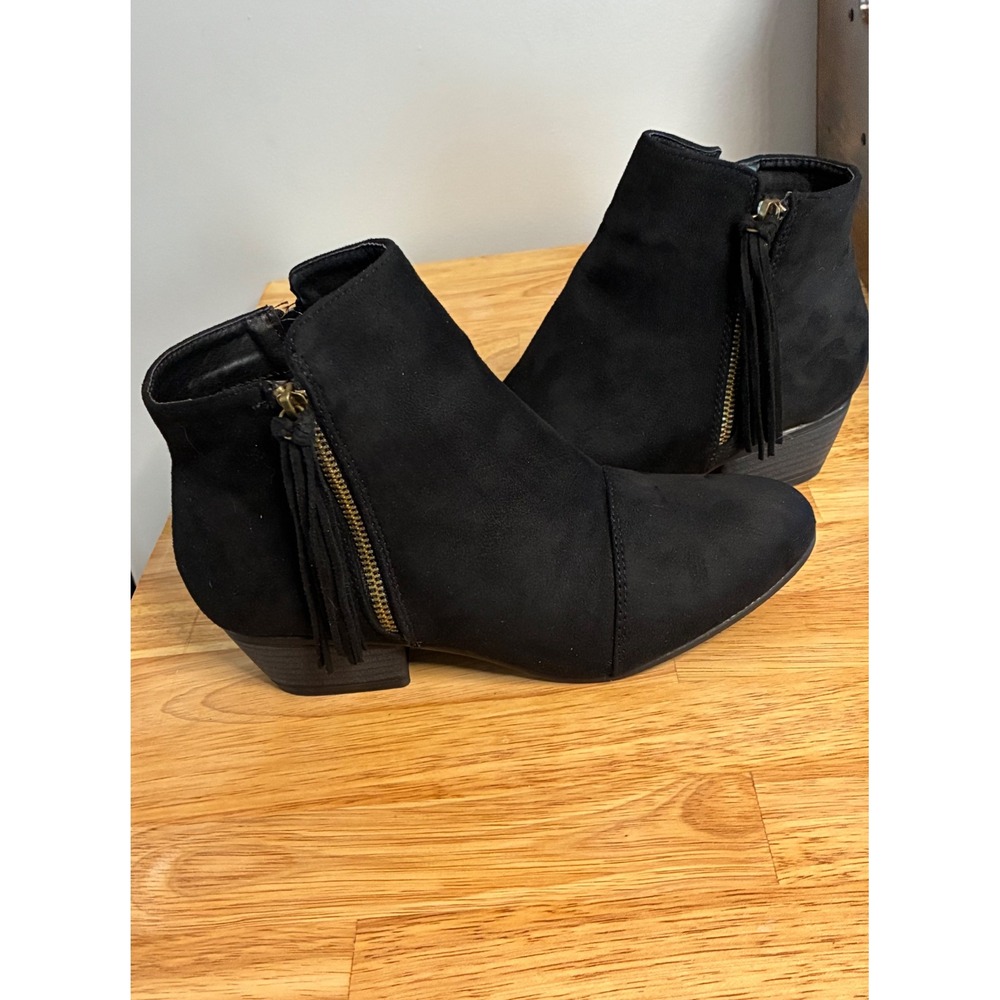 Nature Breeze Black Ankle Boots with Tassel Zipper